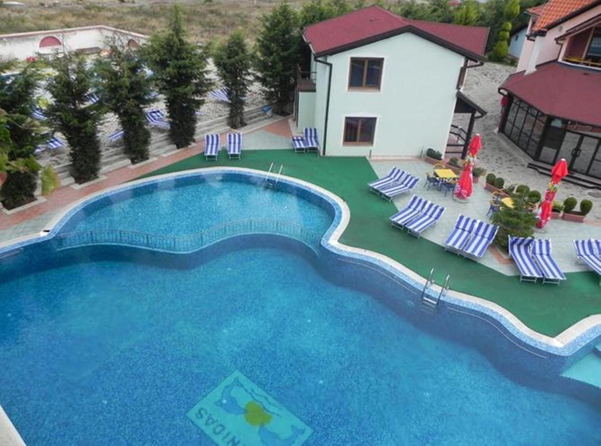 Hotel Lyhnidas Udenisht المظهر الخارجي الصورة